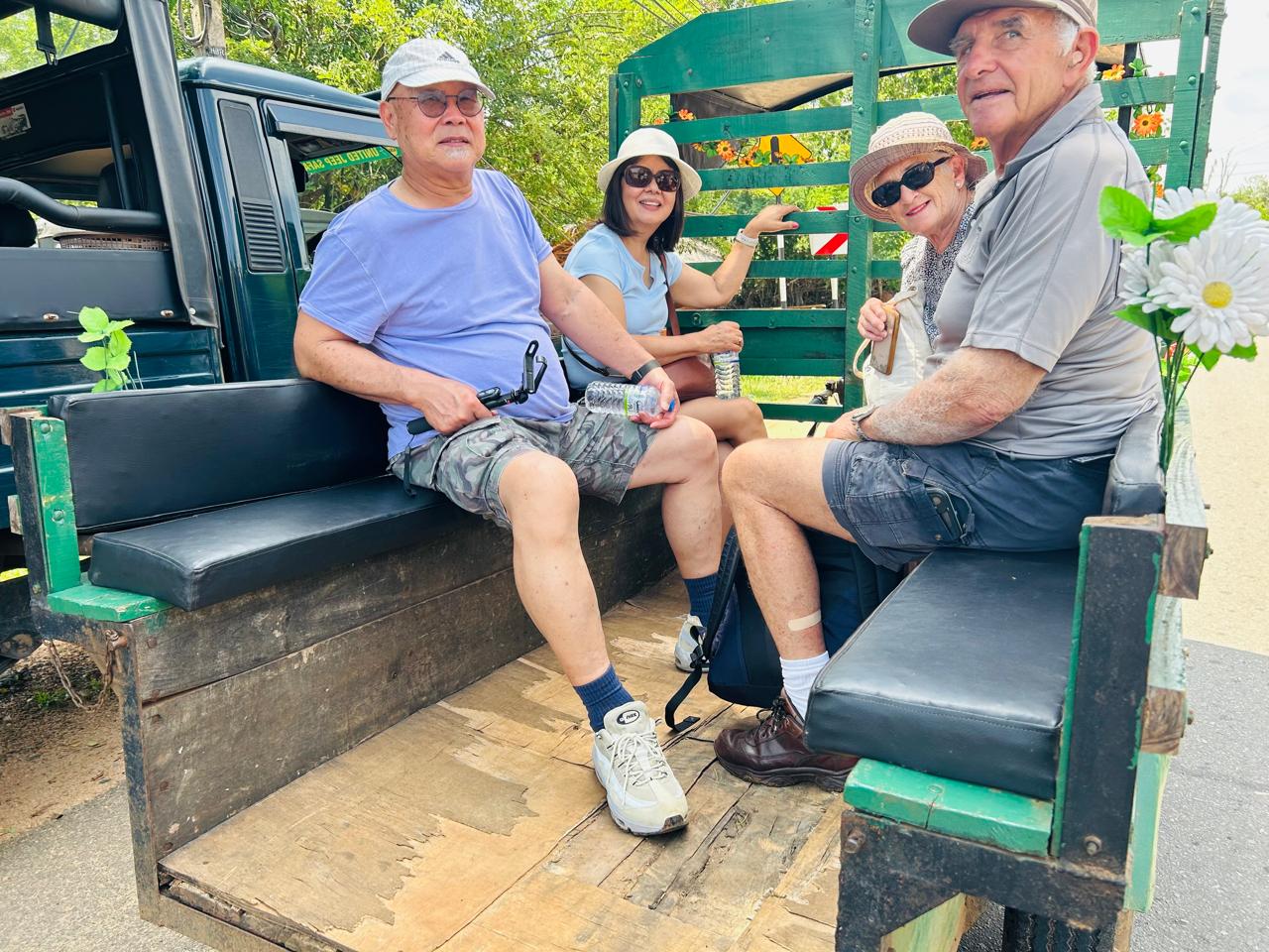 Safari Tour Moments